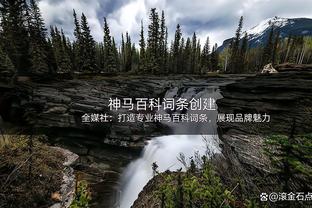 康宁汉姆今日砍30+10助攻且0失误 队史比卢普斯后首人